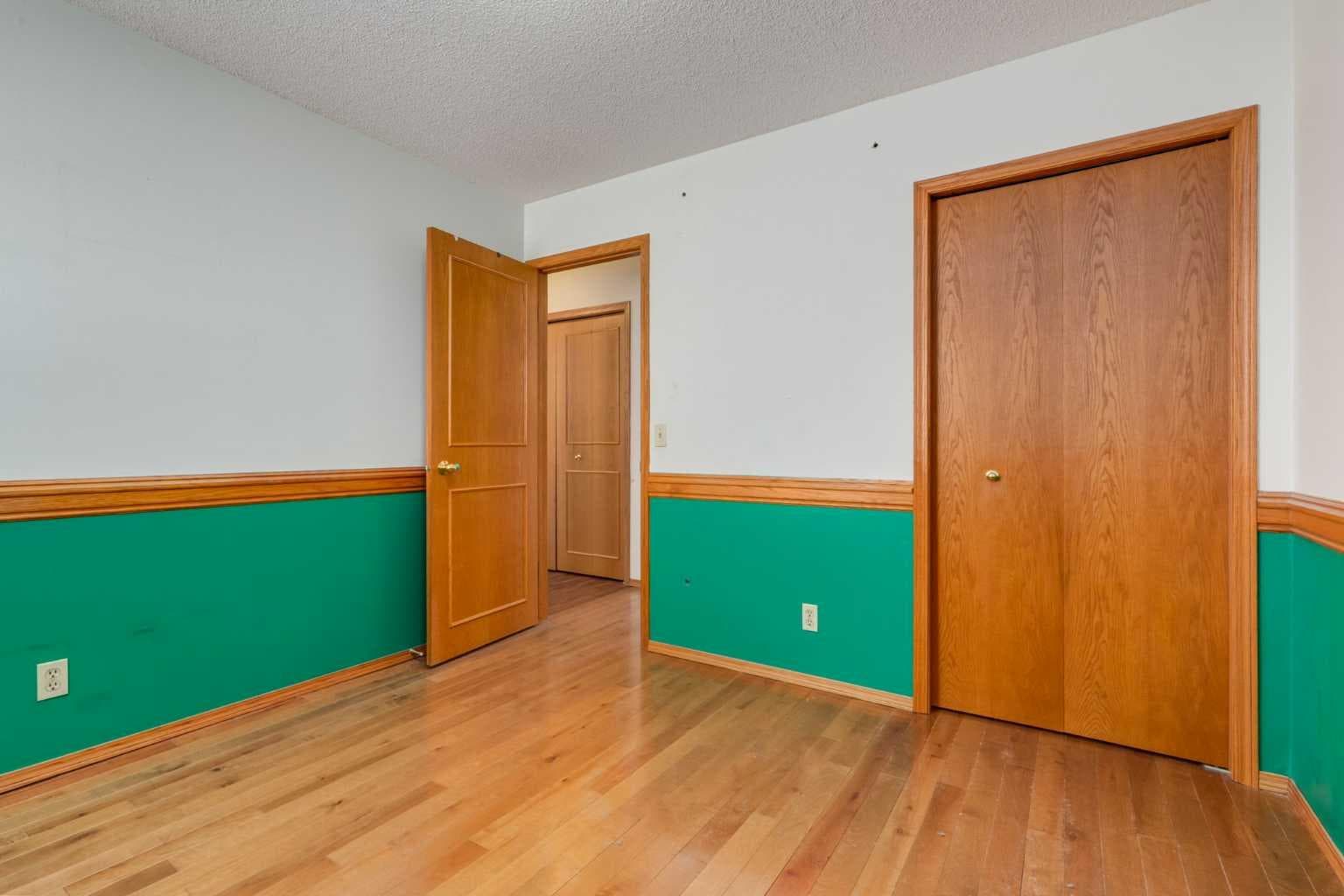 183 Edgevalley Circle NW
