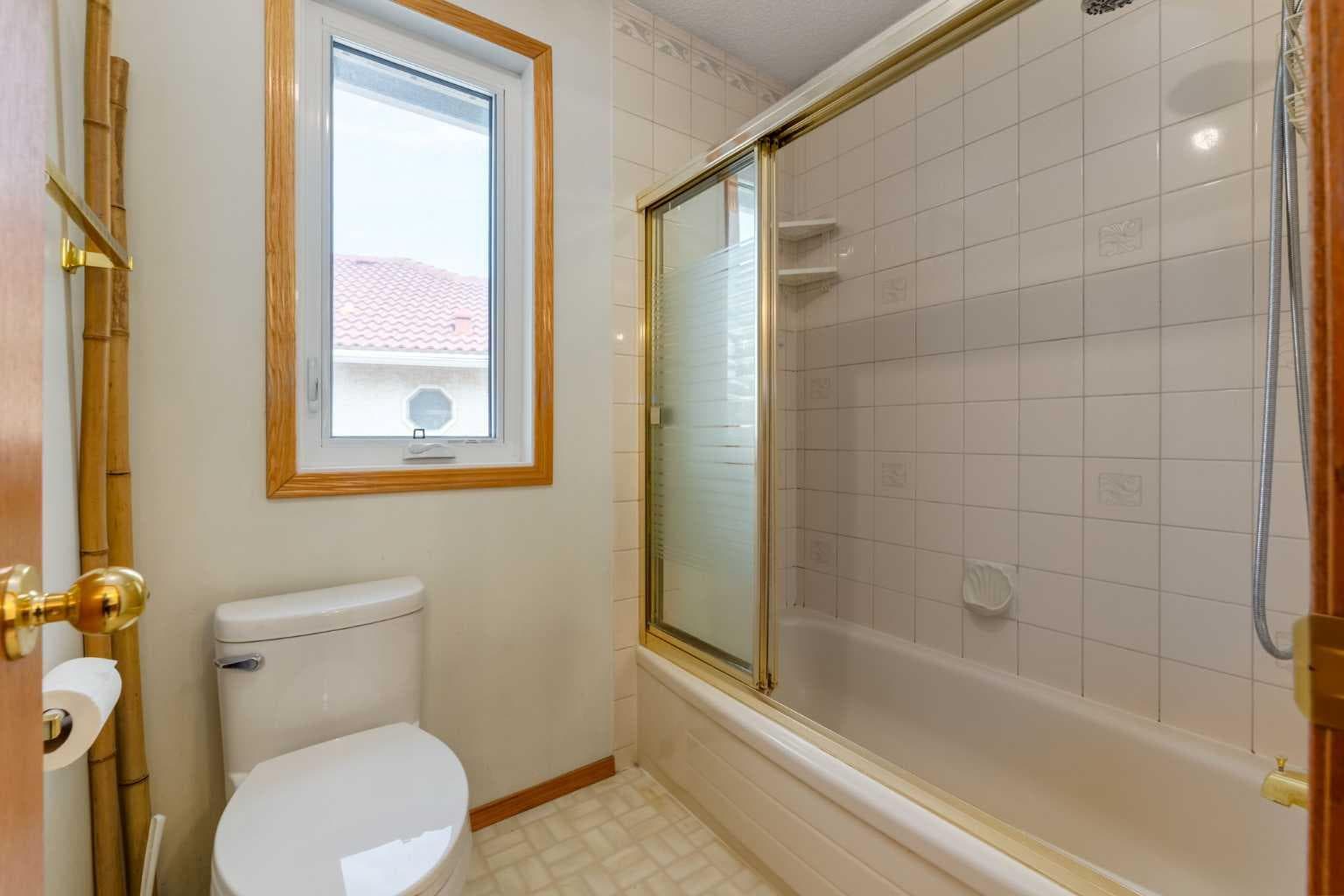 183 Edgevalley Circle NW