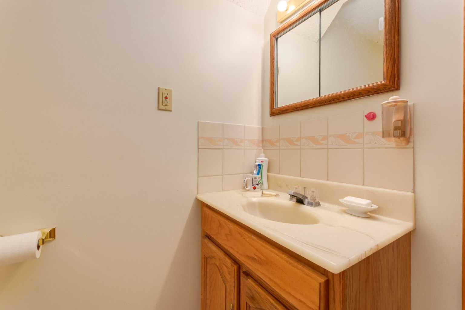183 Edgevalley Circle NW