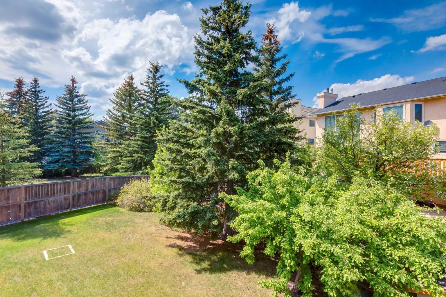 183 Edgevalley Circle NW