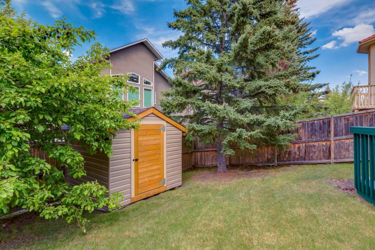 183 Edgevalley Circle NW