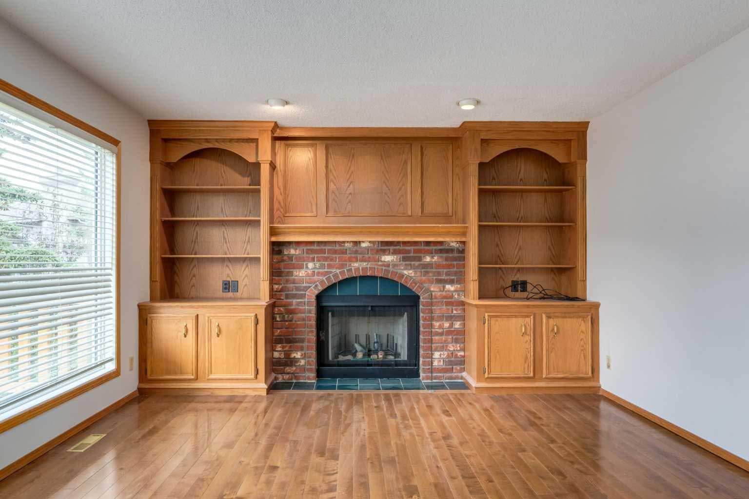 183 Edgevalley Circle NW