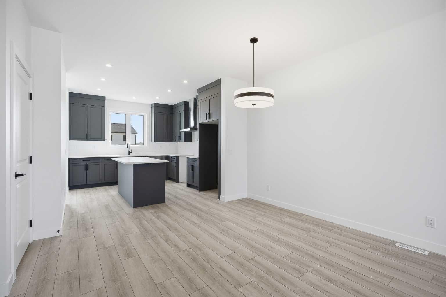 217 Bridgeport Gate 