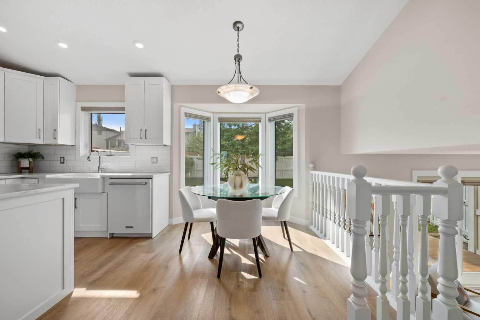 19 Macewan Meadow Crescent NW