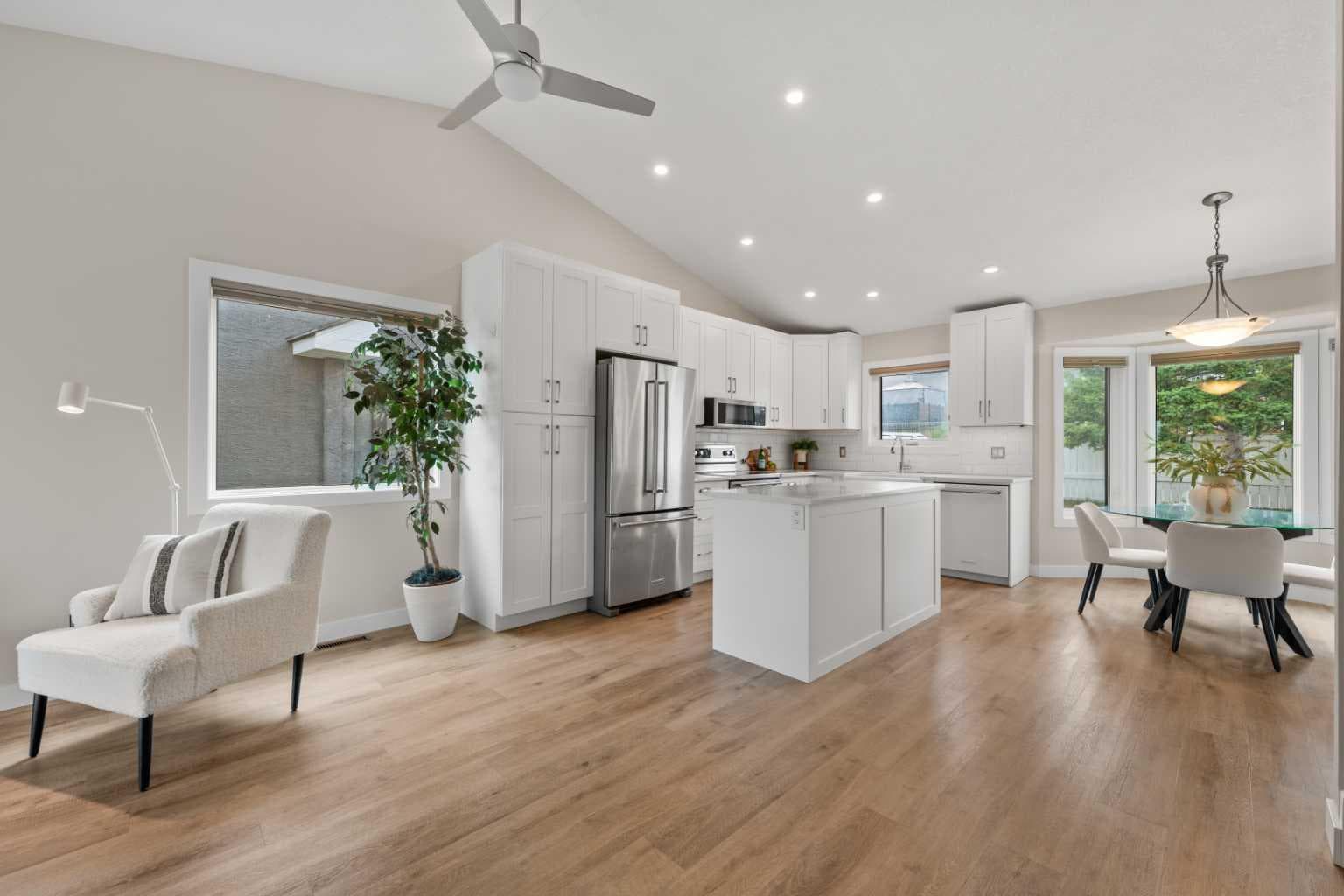 19 Macewan Meadow Crescent NW