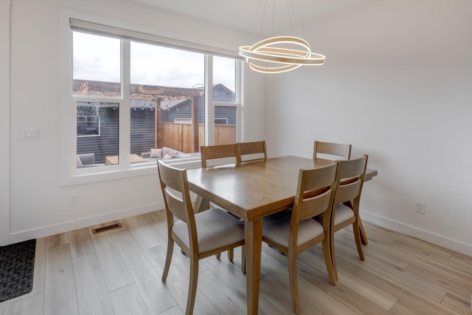 174 Rowley Gate NW