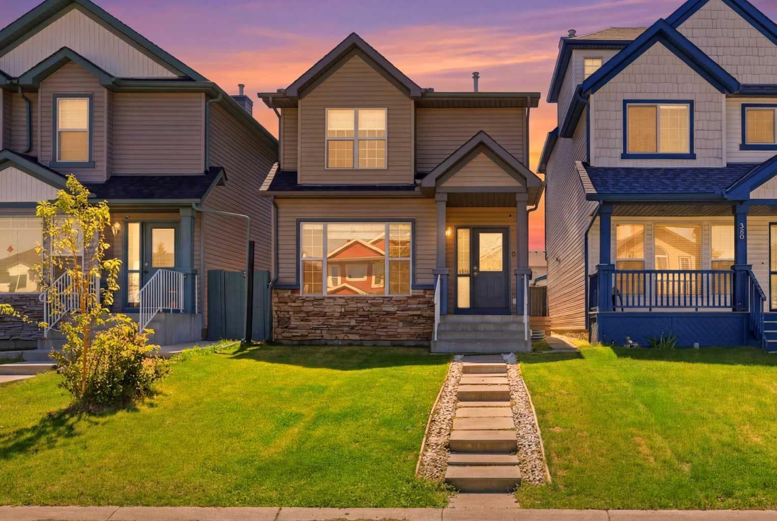 33 Saddlecrest Close NE