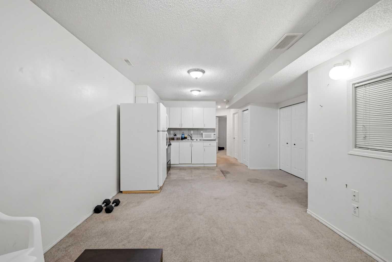 33 Saddlecrest Close NE