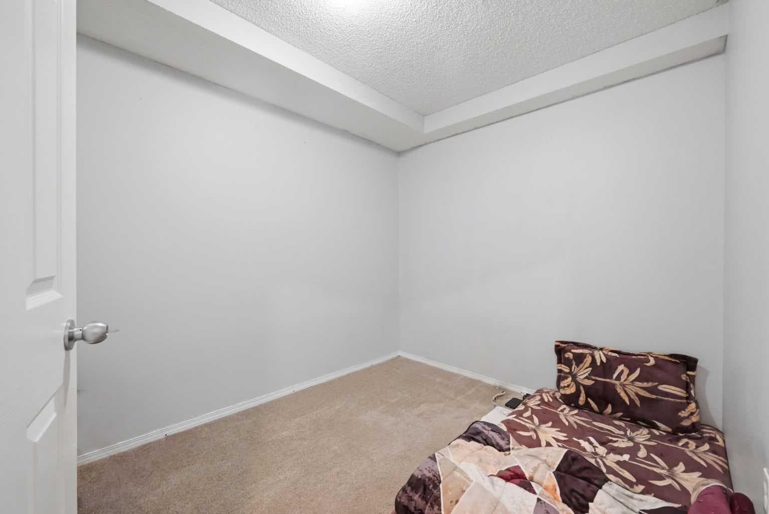 33 Saddlecrest Close NE