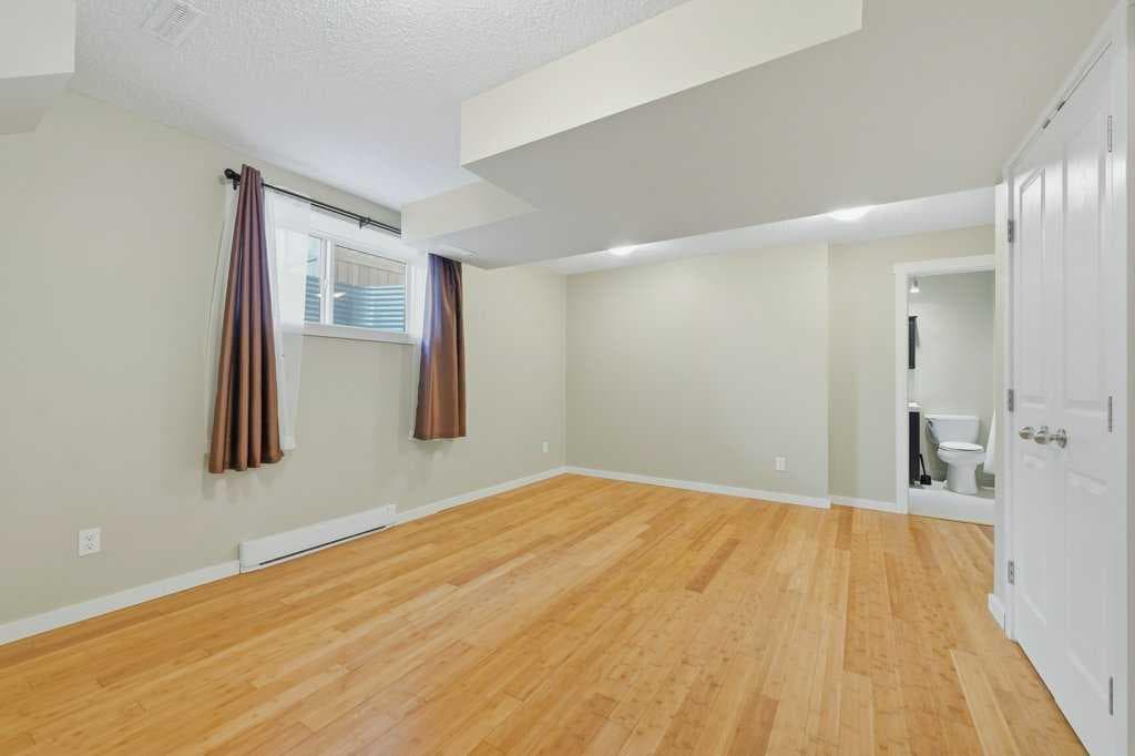 98 Elgin Meadows Circle SE