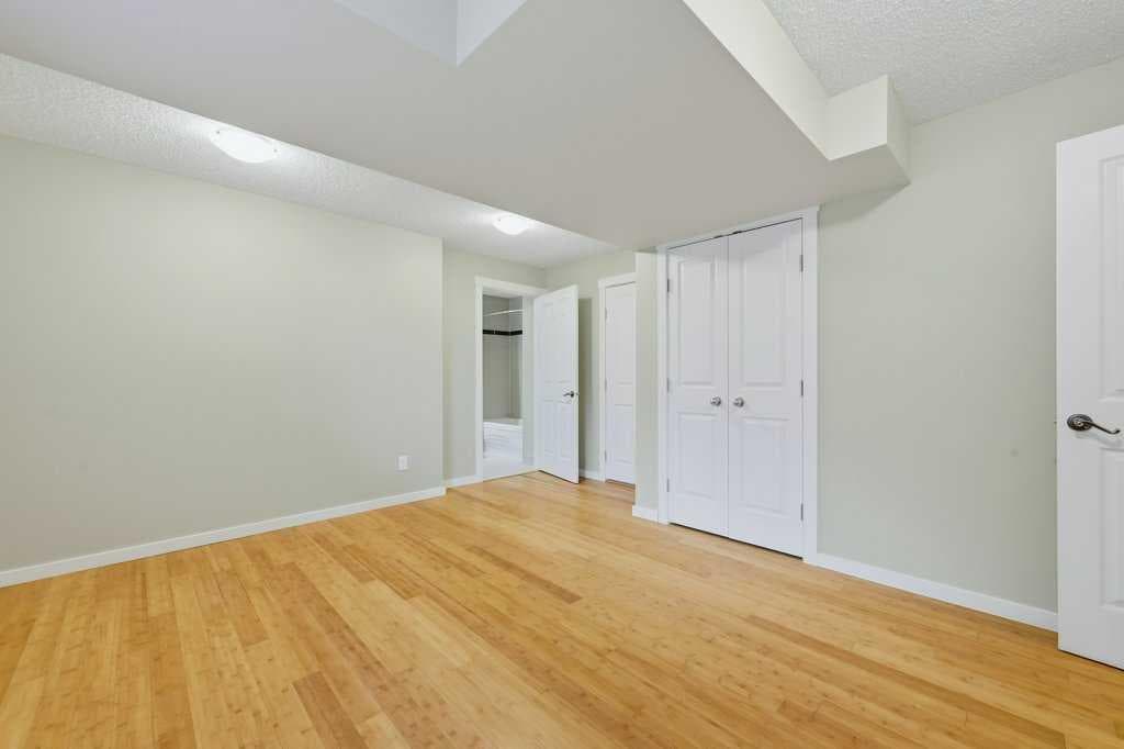 98 Elgin Meadows Circle SE