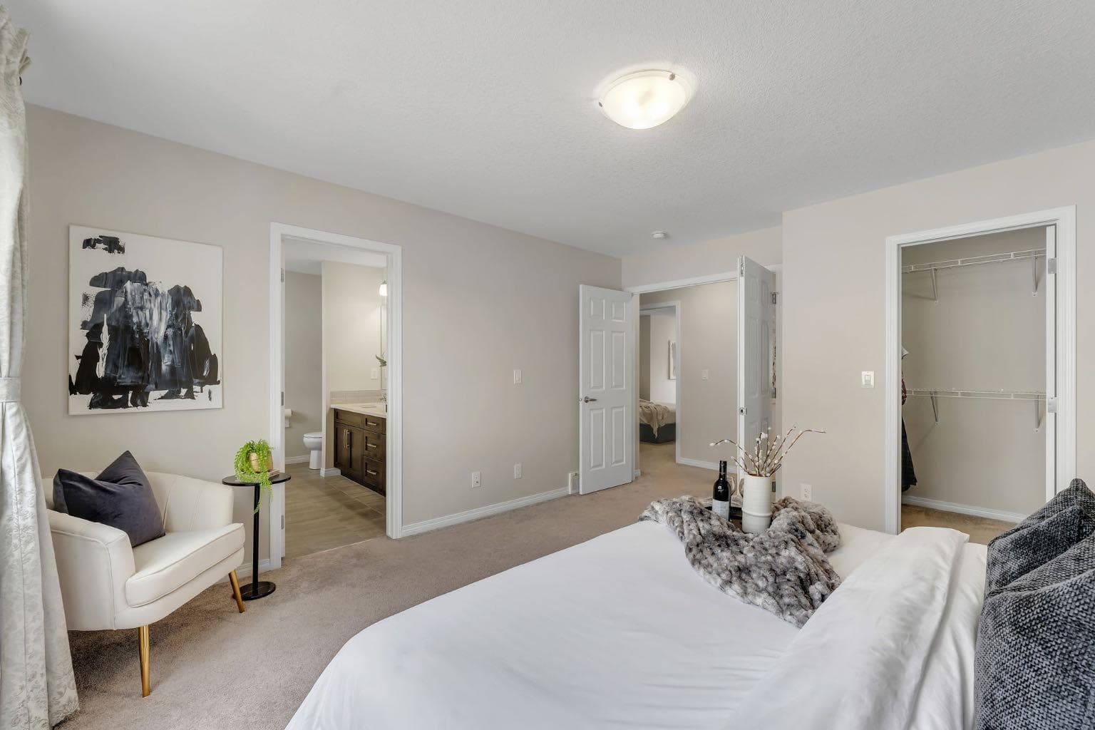 121 Osborne Common SW