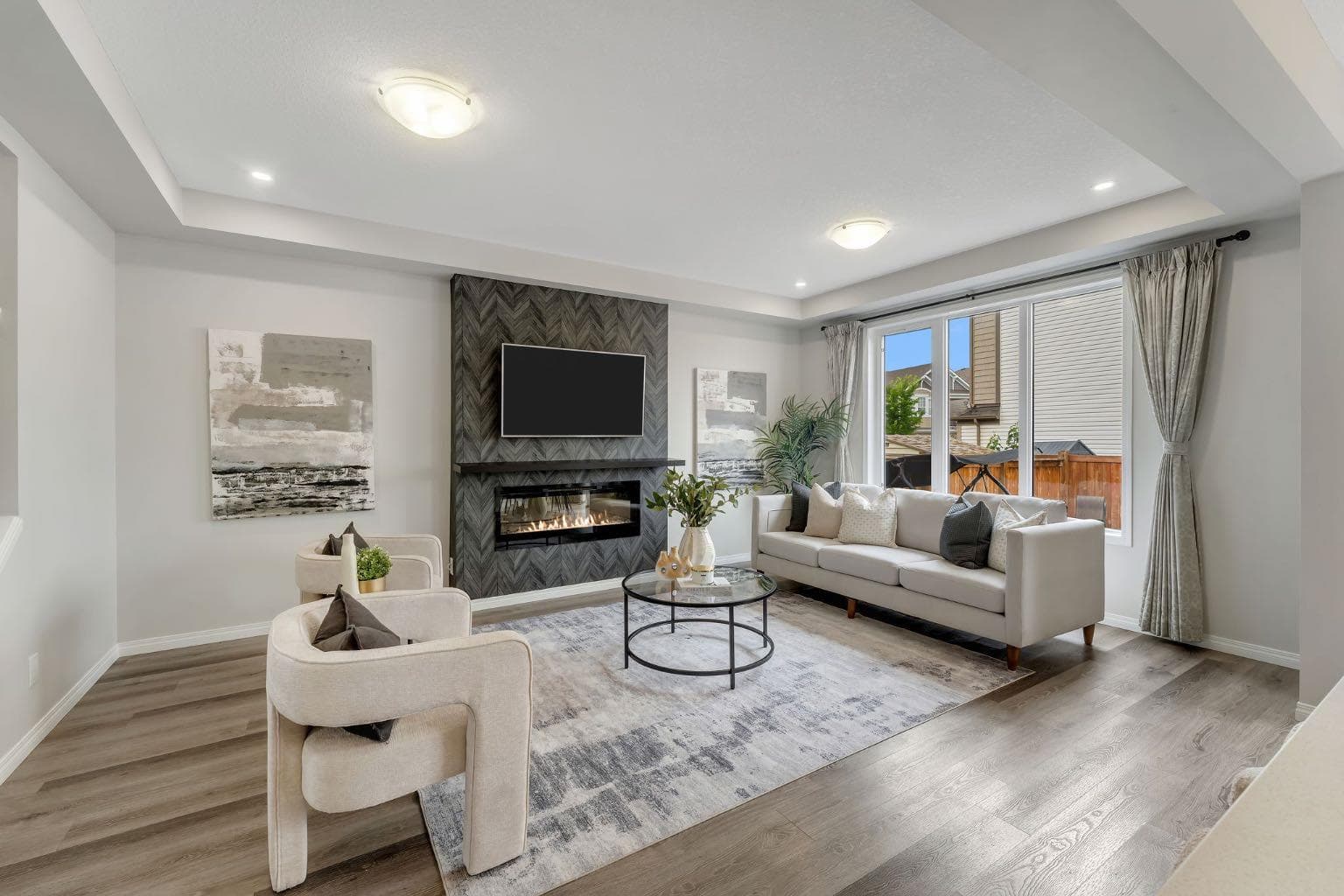 121 Osborne Common SW