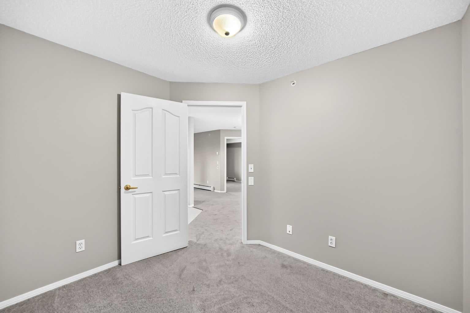 3337, 6818 Pinecliff Grove NE