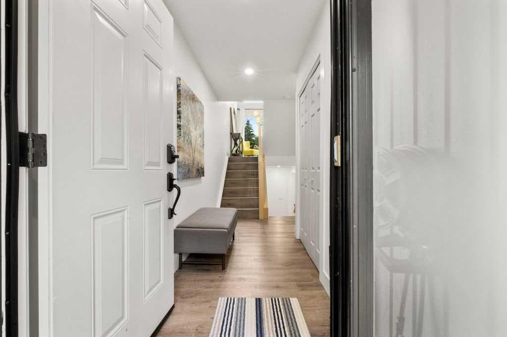 3909 Point Mckay Road NW