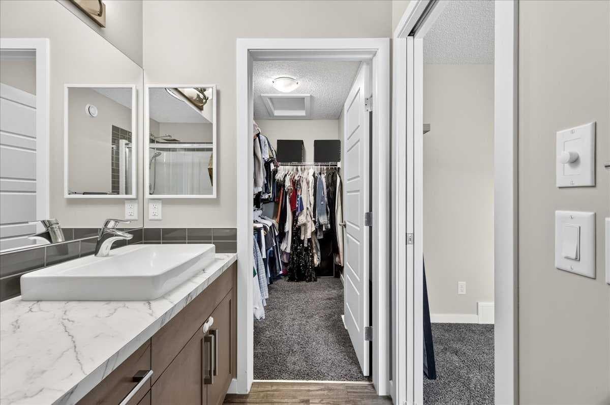 25 Masters Street SE