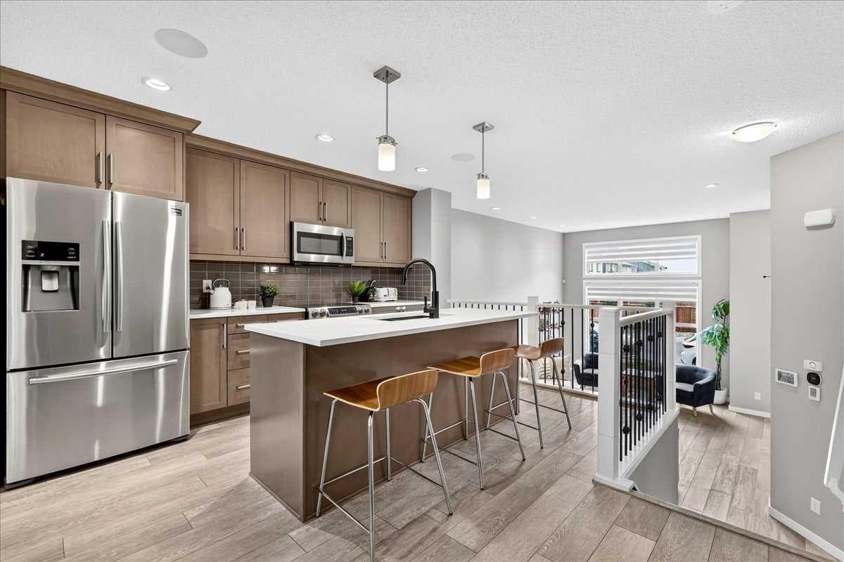 25 Masters Street SE