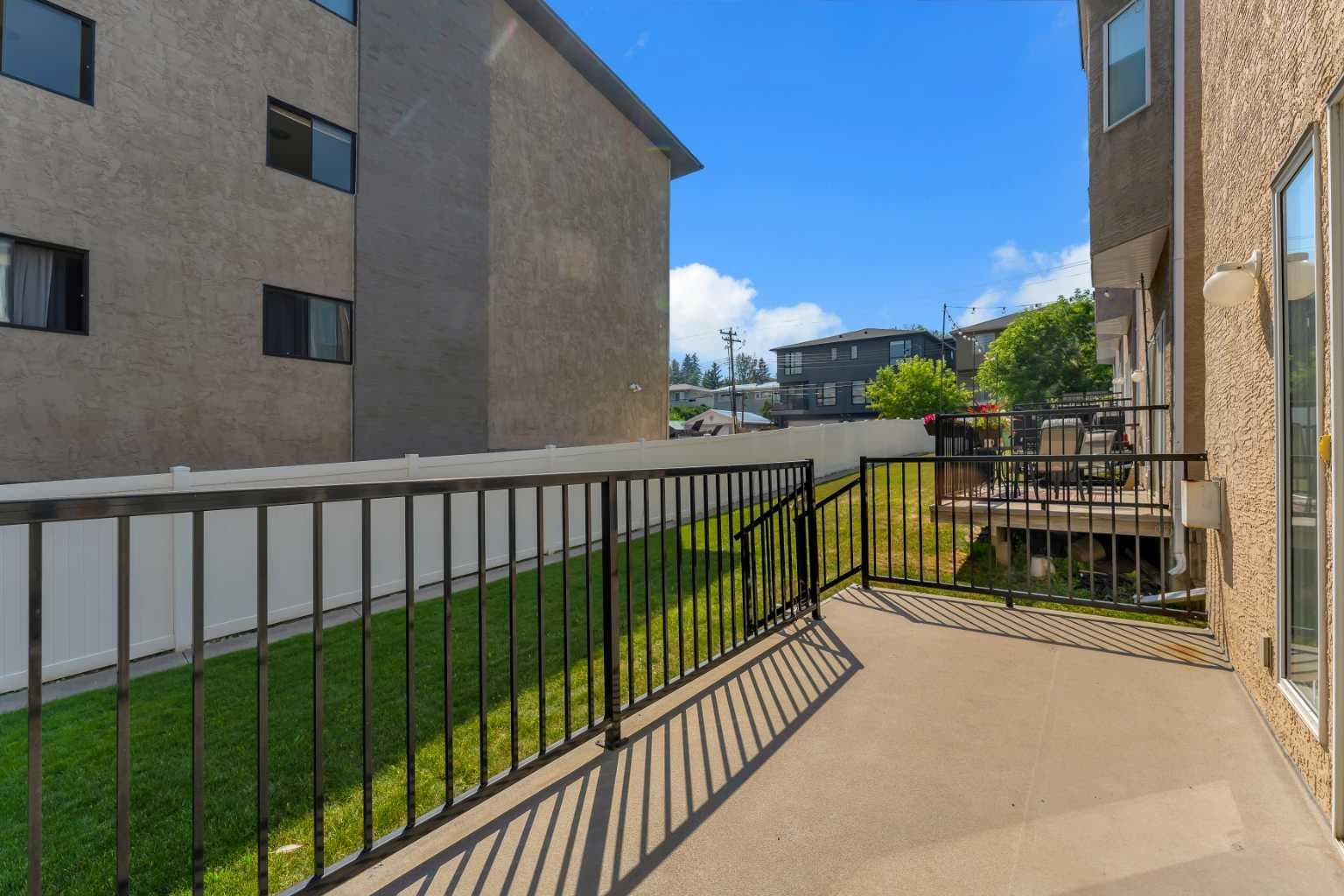 1707 23 Avenue SW