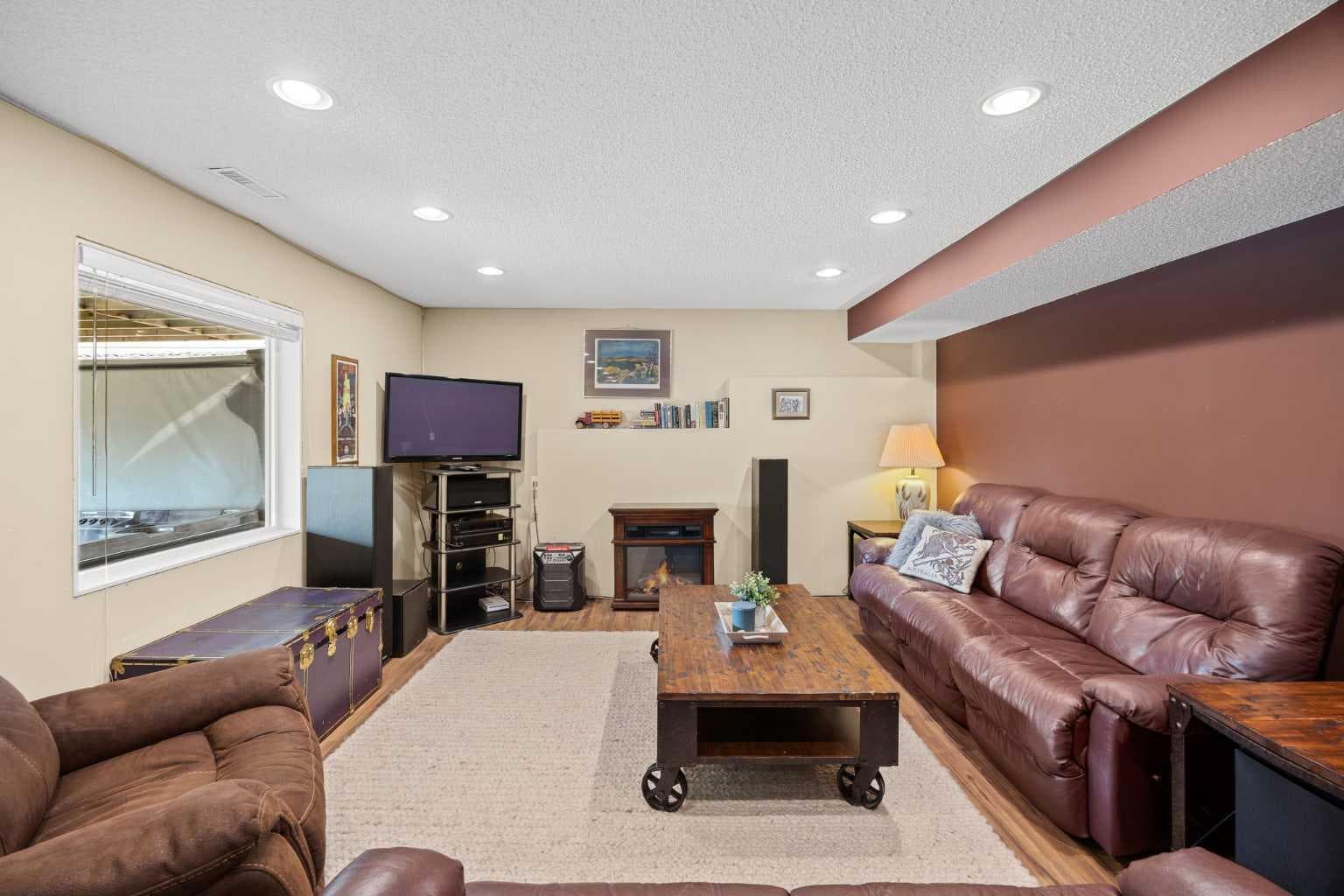 354 West Creek Springs 