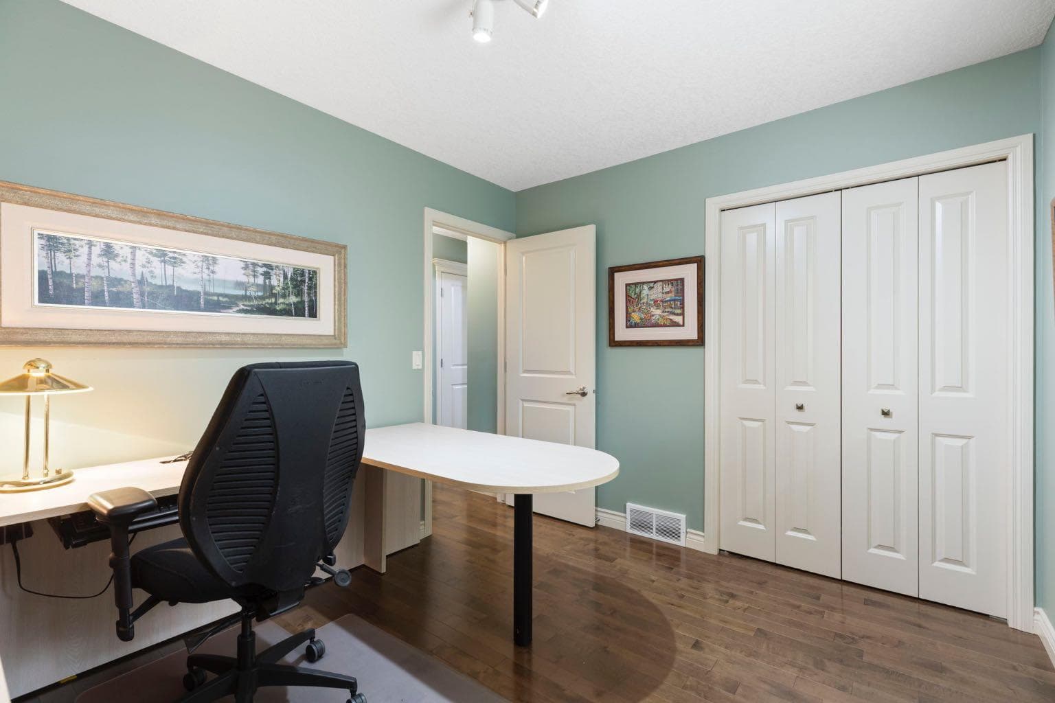 311 Woodhaven Bay SW