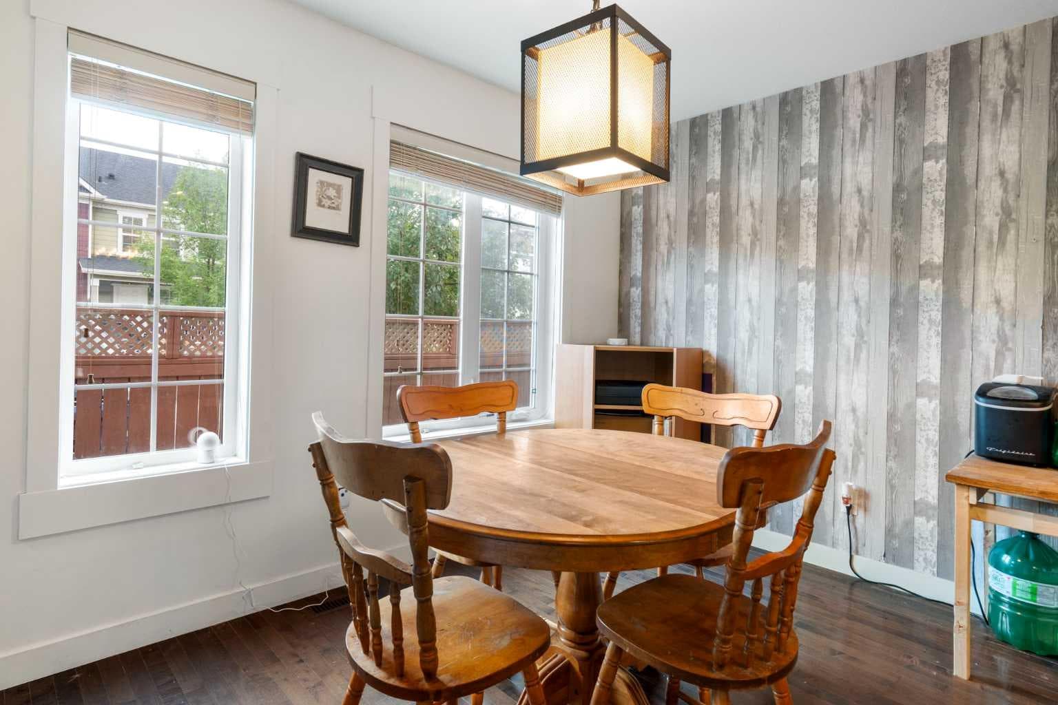 153 Rainbow Falls Manor W