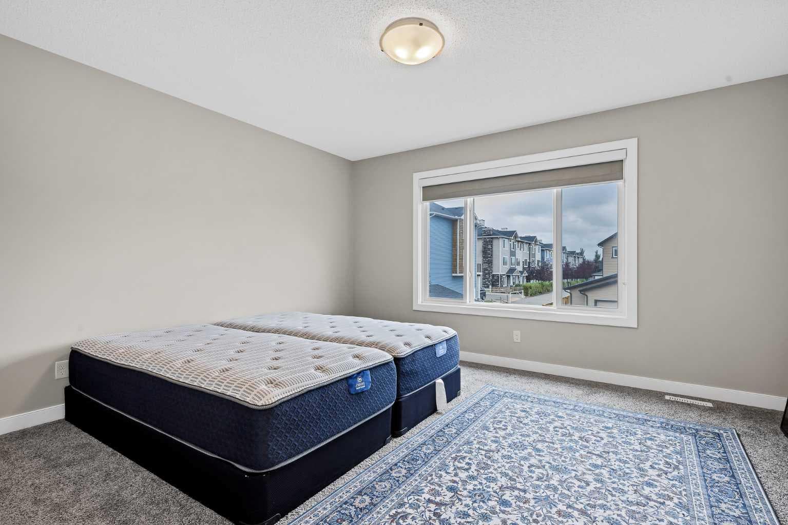 333 Ravenstern Link SE