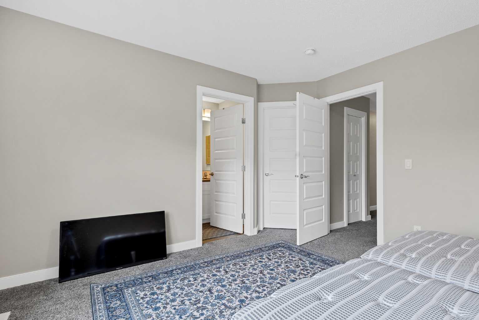 333 Ravenstern Link SE