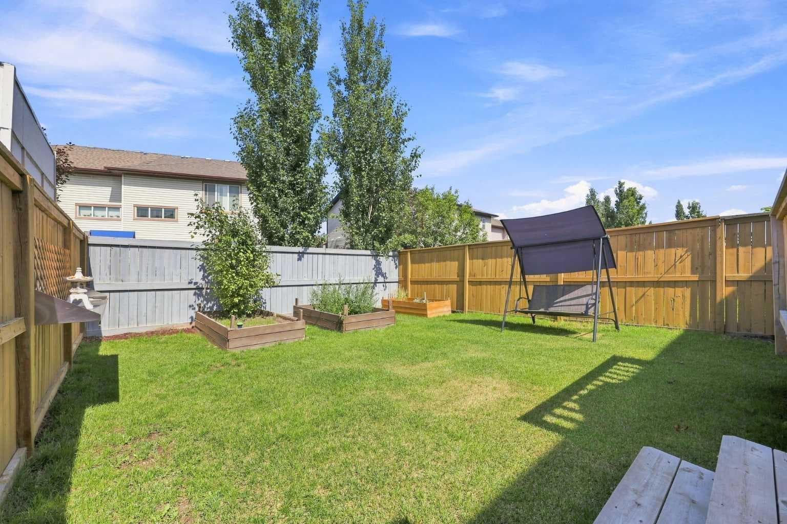 754 Luxstone Gate SW