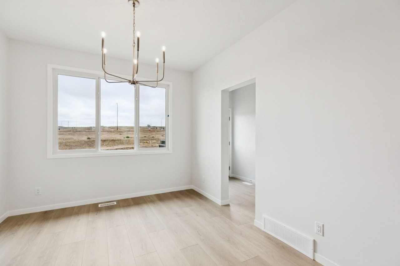 65 Aquila Terrace NW