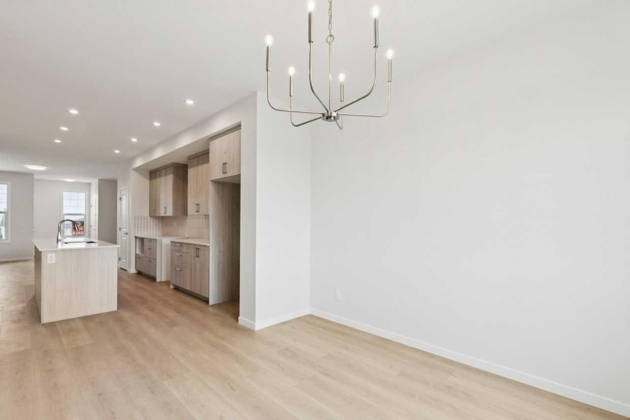 65 Aquila Terrace NW