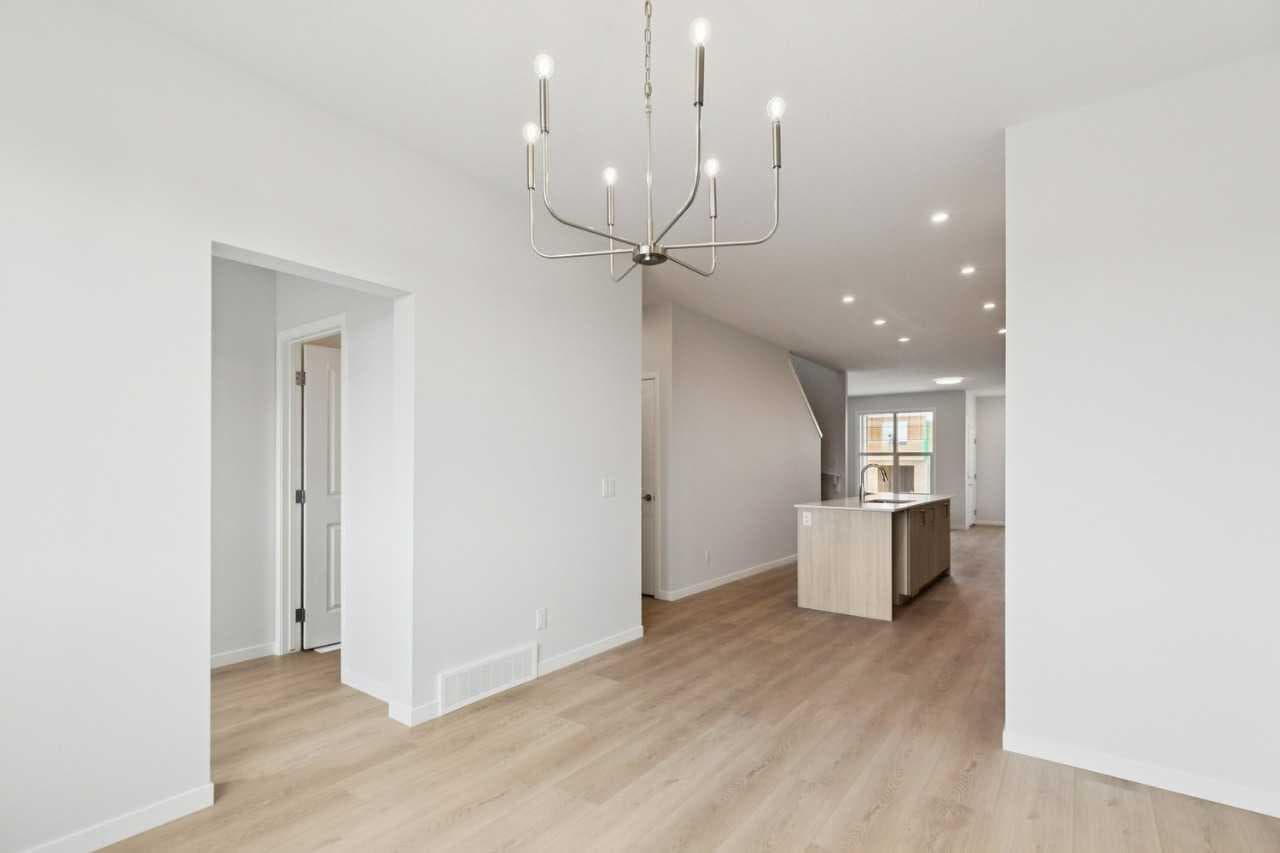65 Aquila Terrace NW
