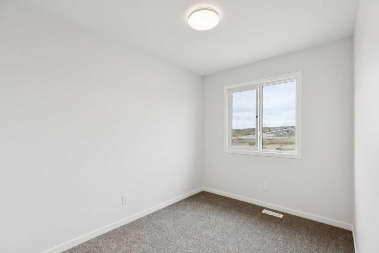 65 Aquila Terrace NW