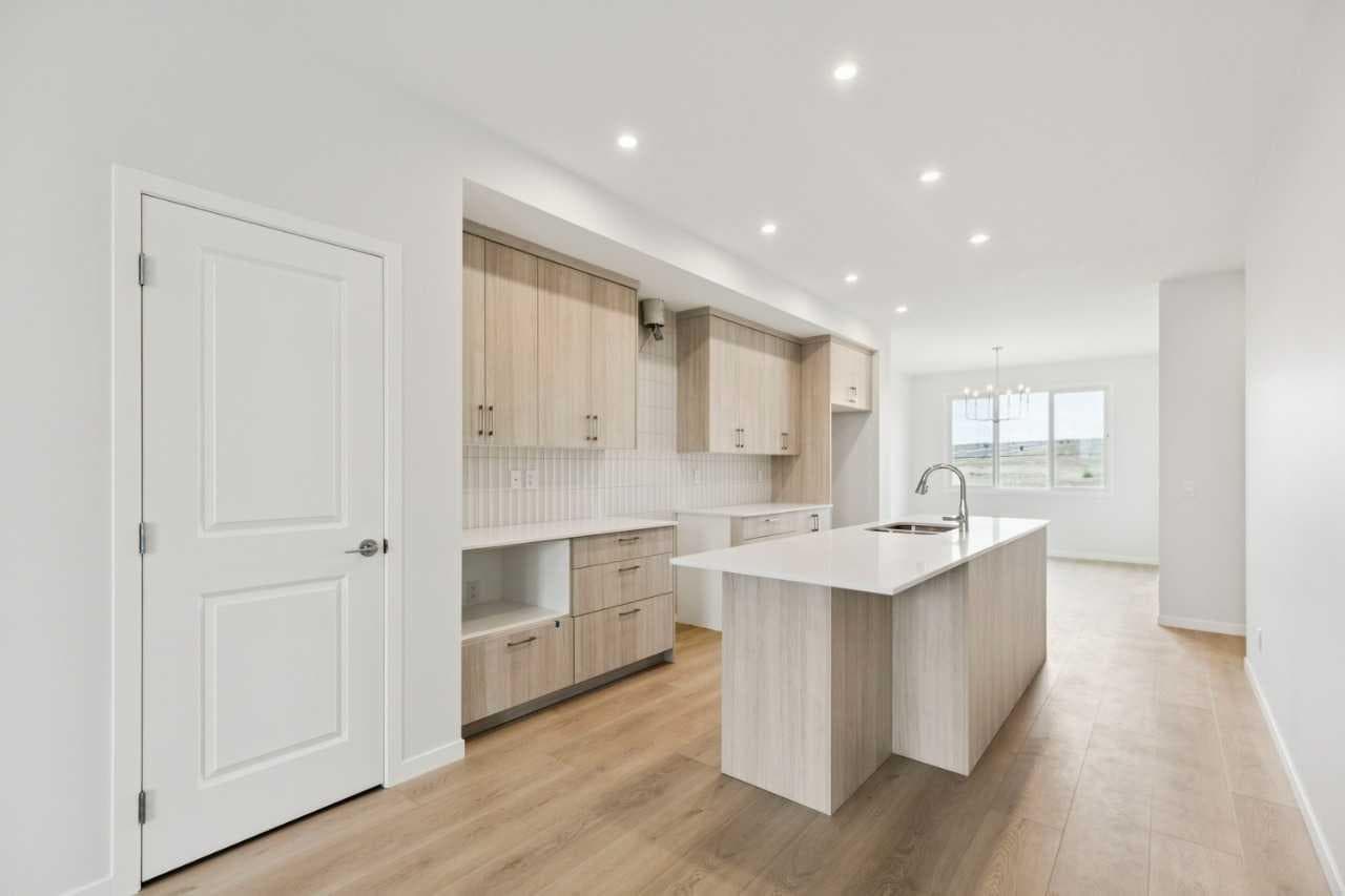 65 Aquila Terrace NW