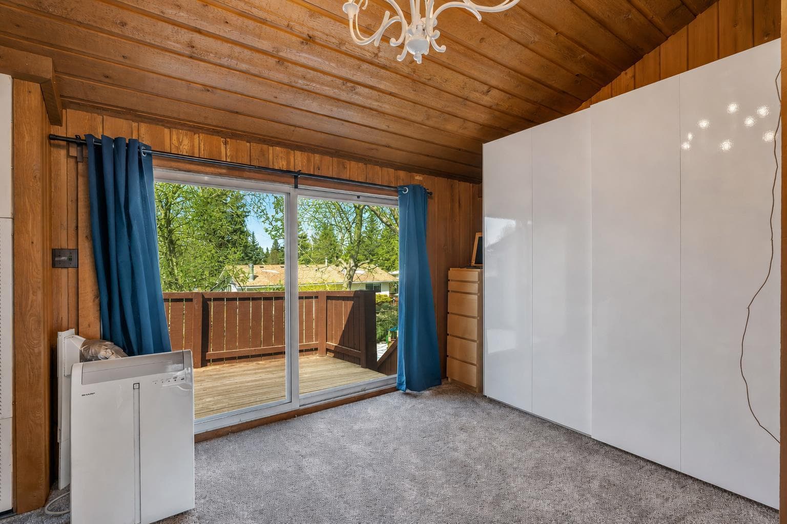 12 Oakvale Place SW