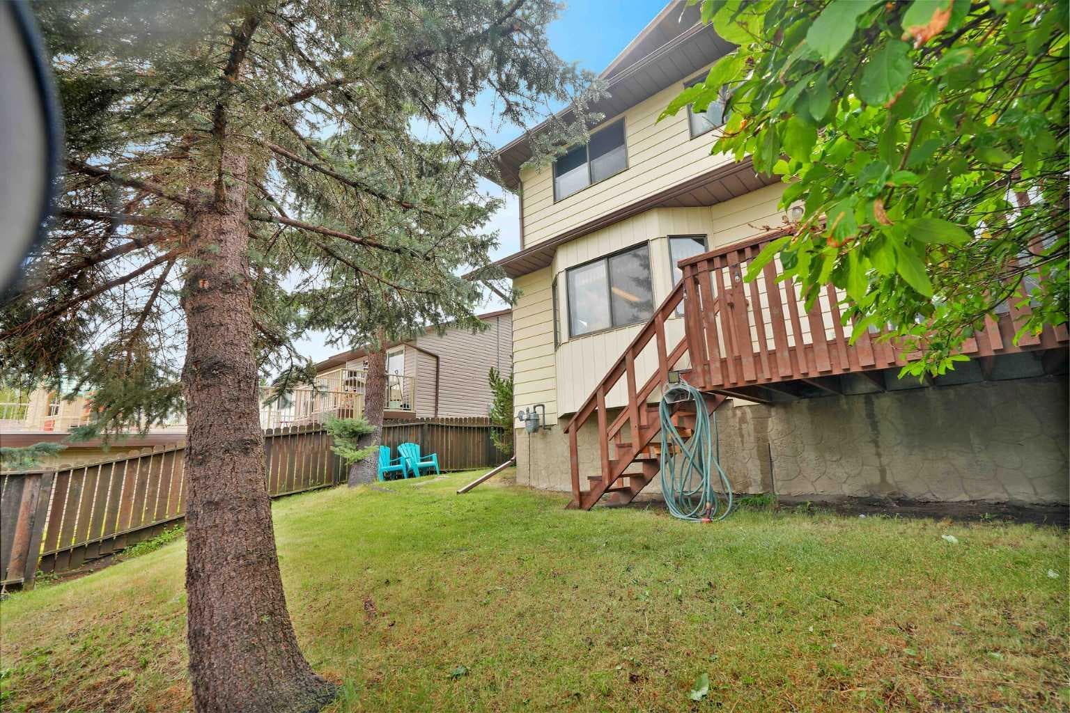 60 Beddington Drive NE