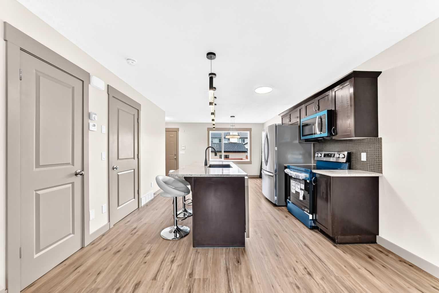 321 Skyview Ranch Drive NE
