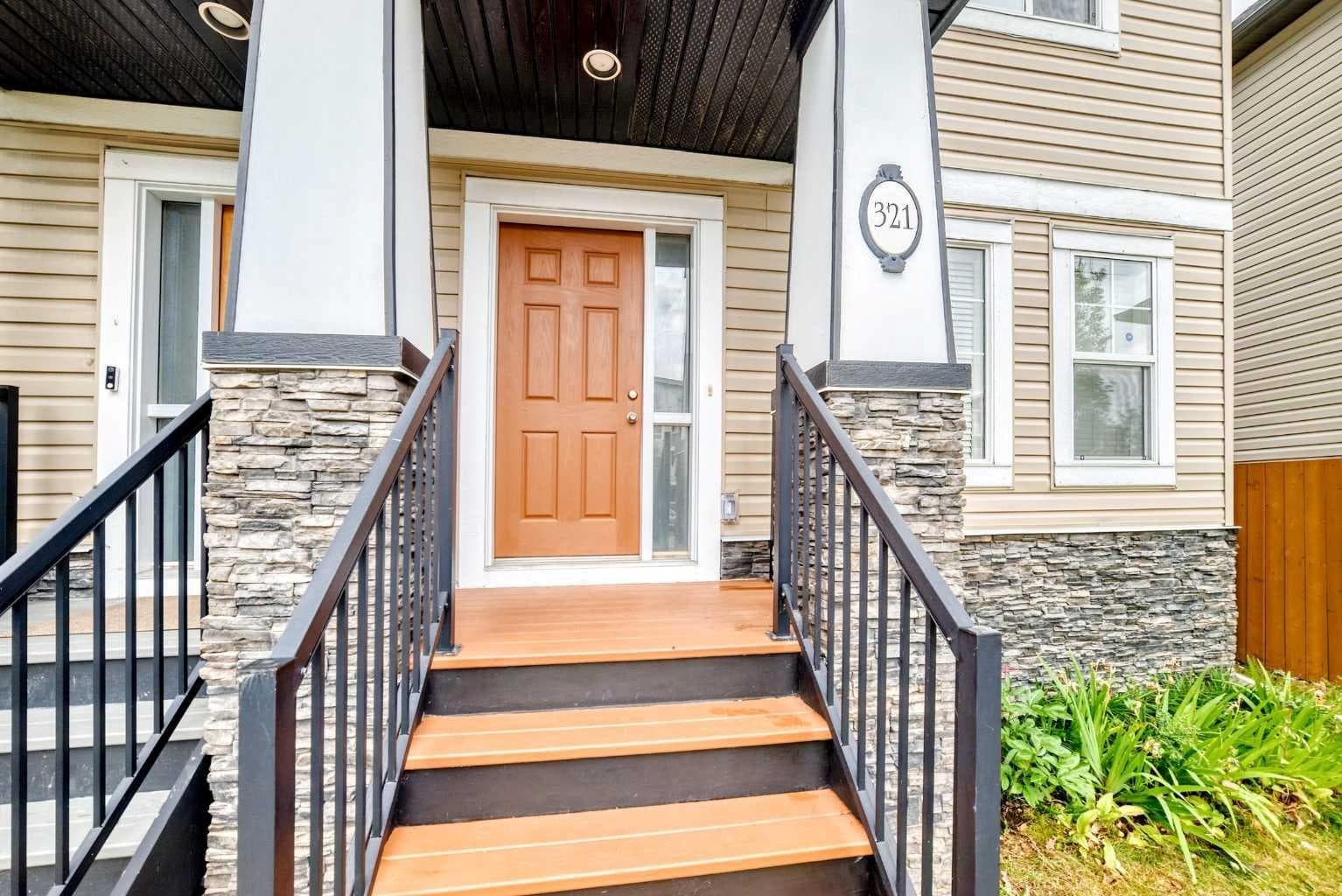 321 Skyview Ranch Drive NE