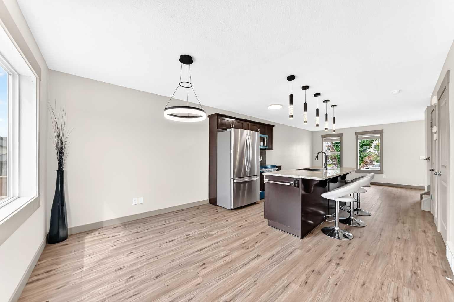 321 Skyview Ranch Drive NE