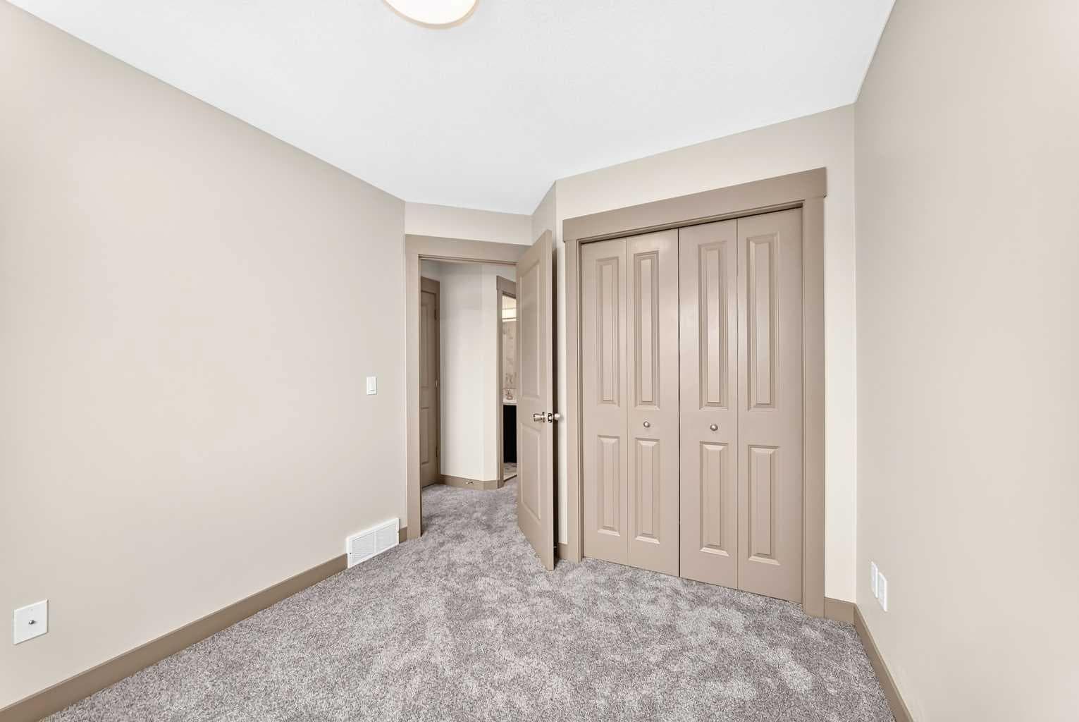 321 Skyview Ranch Drive NE