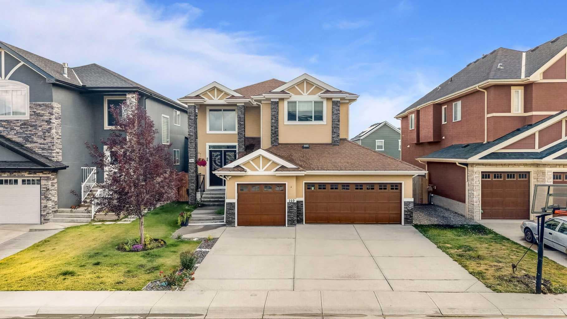 160 Kinniburgh Circle 