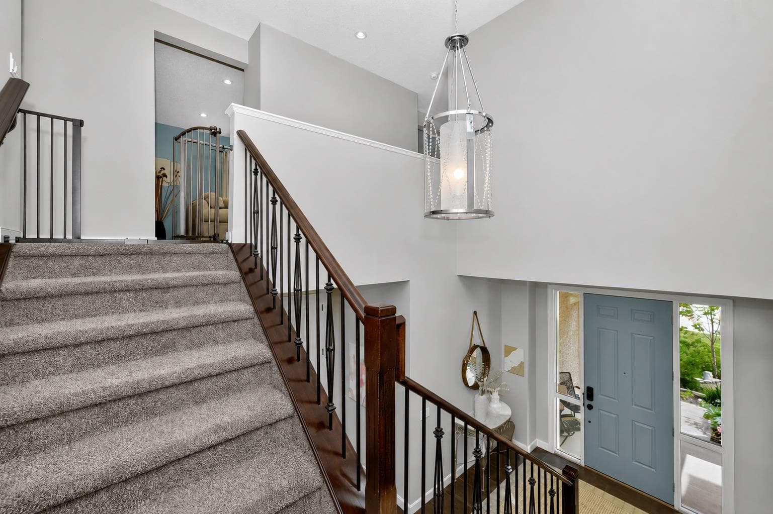 244 Mahogany Bay SE