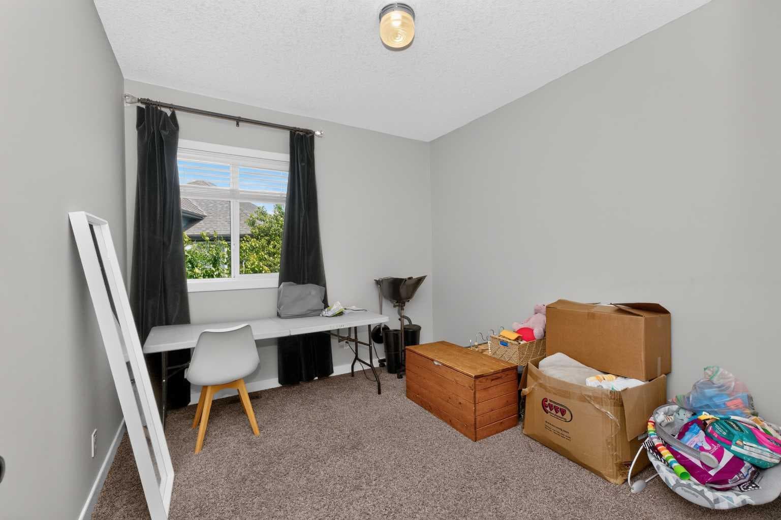 244 Mahogany Bay SE