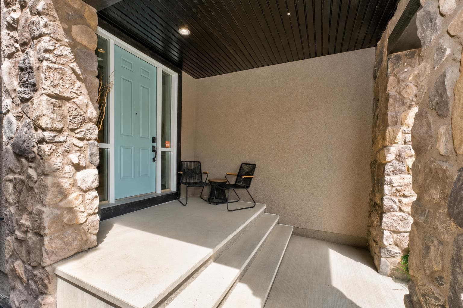 244 Mahogany Bay SE