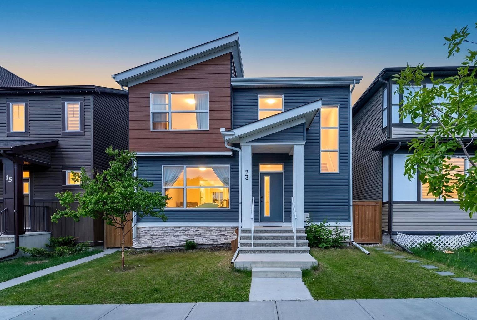 23 Lucas Boulevard NW