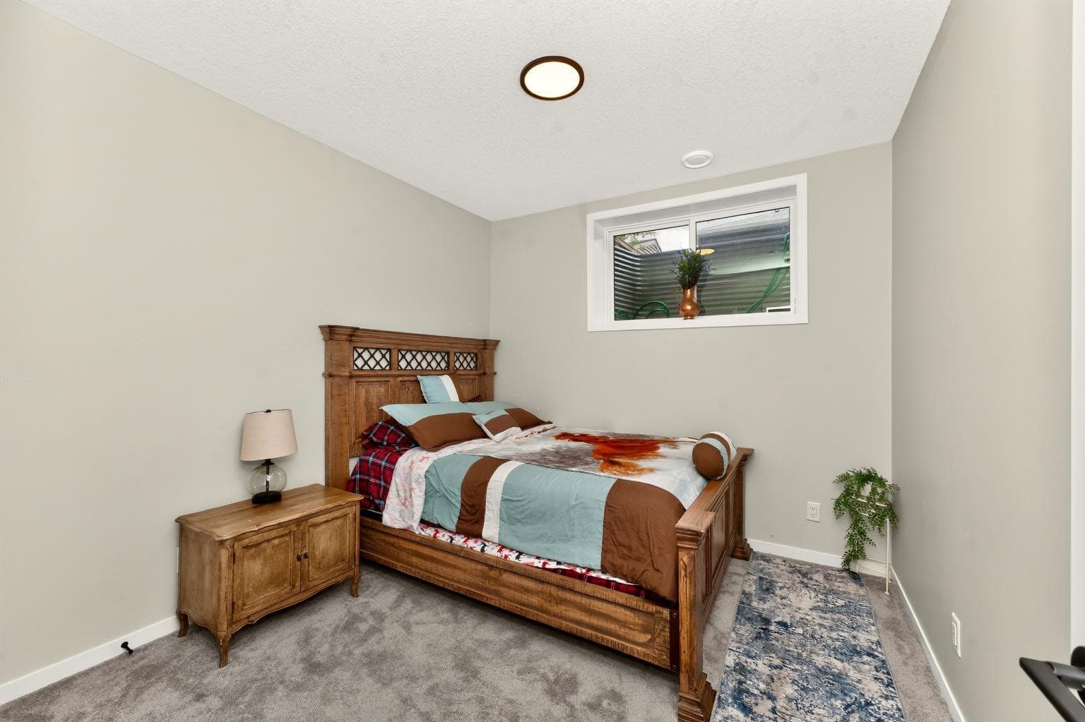 23 Lucas Boulevard NW