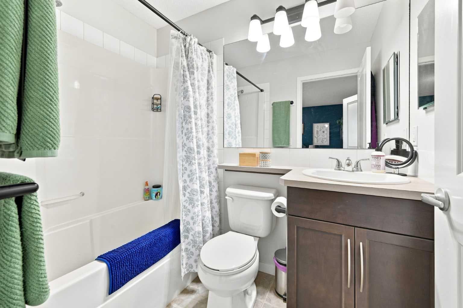 106 Autumn Crescent SE