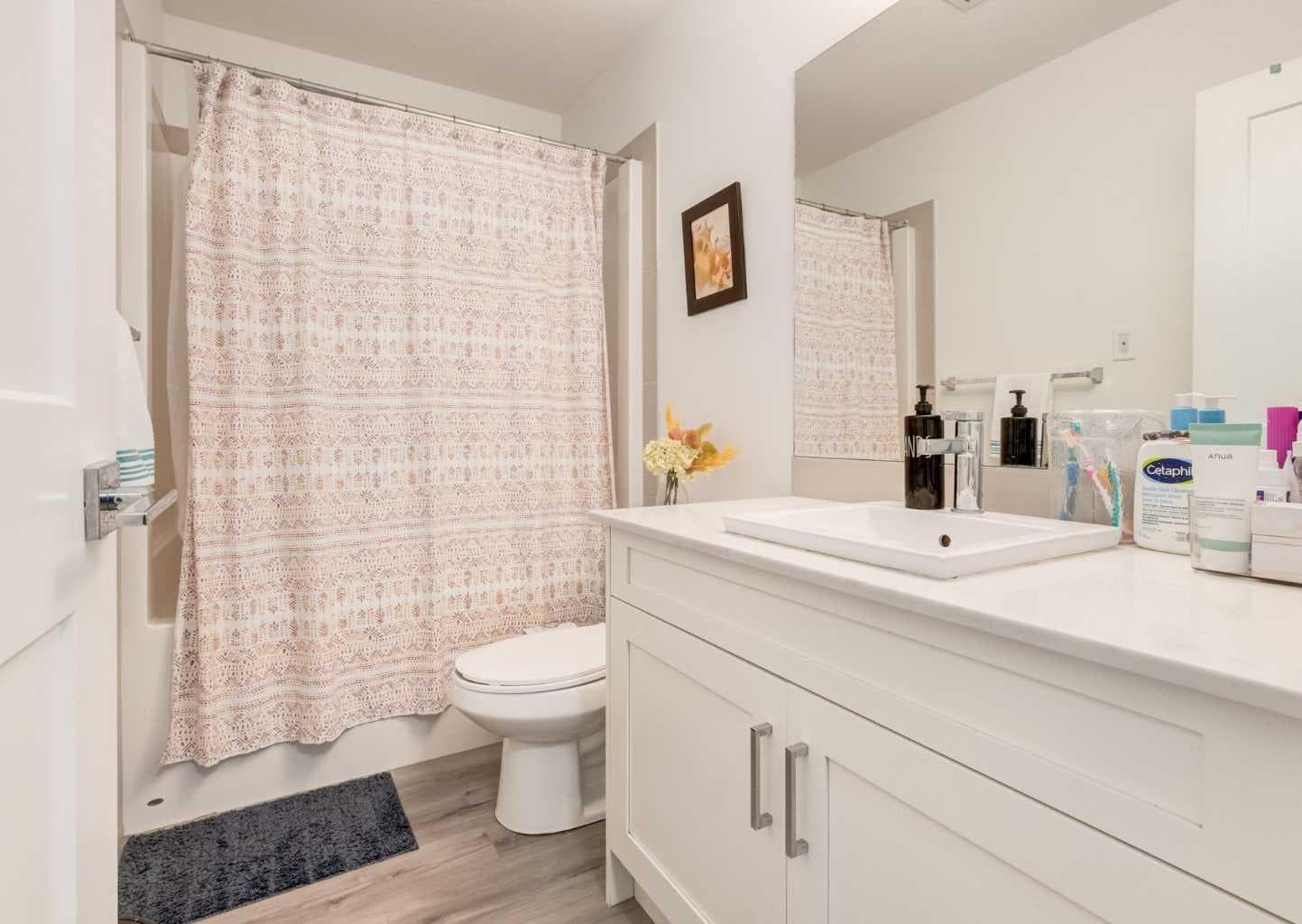 311, 30 Sage Hill Walk NW