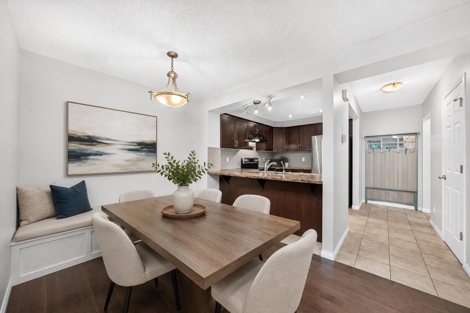 3136 Windsong Boulevard SW