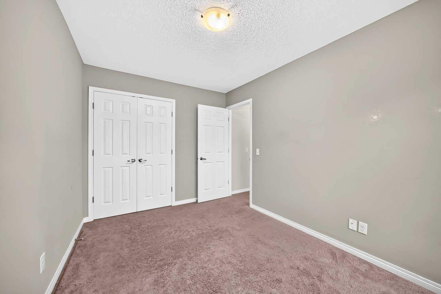 3136 Windsong Boulevard SW