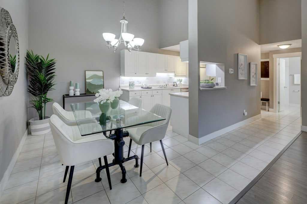 1405, 201 Braeglen Close SW